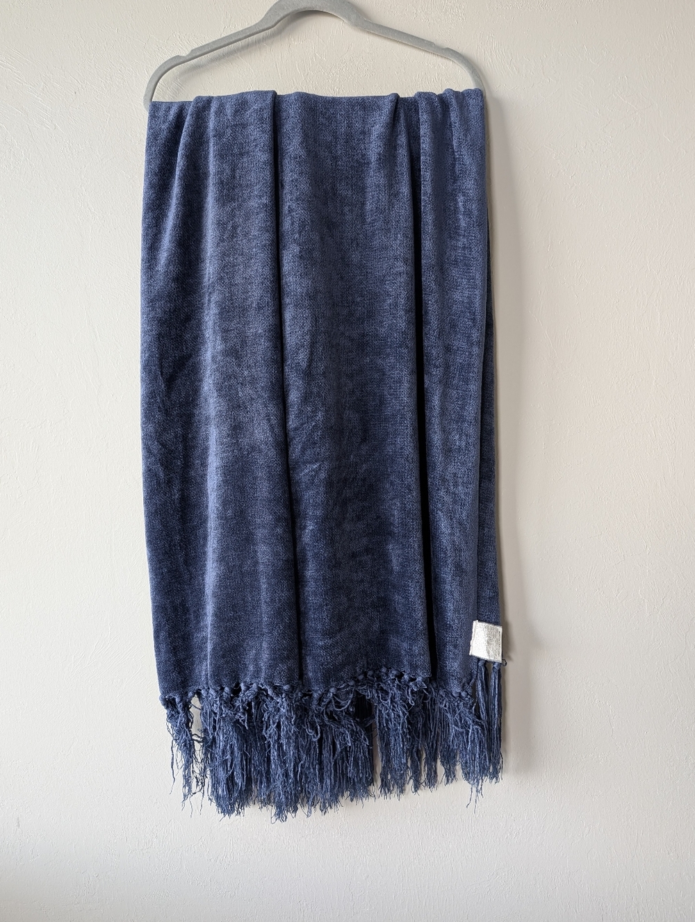 100% Rayon Navy Blue Throw Blanket with Fringe  Home Accents Size 60X50 Soft